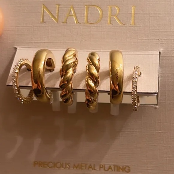 NADRI earrings - Picture 2 of 4